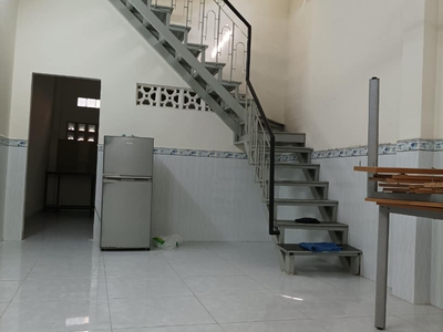 Chính chủ cho thuê CH 3 tầng số 39 mặt phố hoàng cầu 149