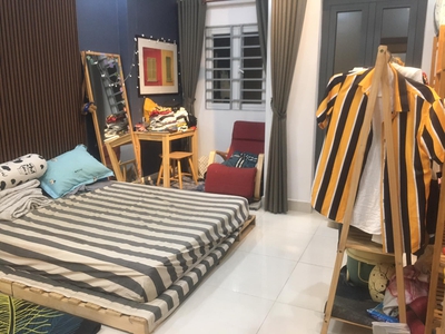 Chính chủ cho thuê CH 3 tầng số 39 mặt phố hoàng cầu 666