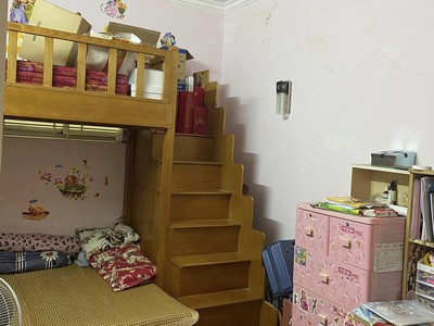 Chính chủ cho thuê CH 3 tầng số 39 mặt phố hoàng cầu 643