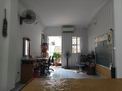 Chính chủ cho thuê CH 3 tầng số 39 mặt phố hoàng cầu 581