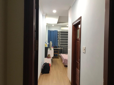Chính chủ cho thuê CH 3 tầng số 39 mặt phố hoàng cầu 752