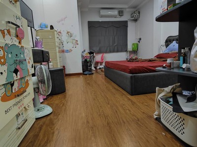 Chính chủ cho thuê CH 3 tầng số 39 mặt phố hoàng cầu 98