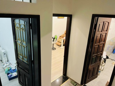Chính chủ cho thuê CH 3 tầng số 39 mặt phố hoàng cầu 461