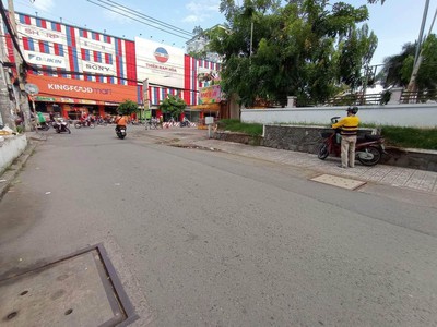 Chính chủ cho thuê CH 3 tầng số 39 mặt phố hoàng cầu 905