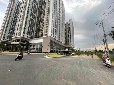 Chính chủ cho thuê CH 3 tầng số 39 mặt phố hoàng cầu 918