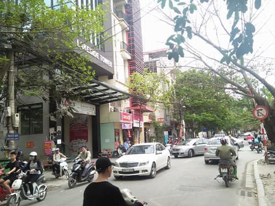 Chính chủ cho thuê CH 3 tầng số 39 mặt phố hoàng cầu 289