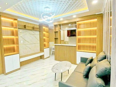 Chính chủ cho thuê CH 3 tầng số 39 mặt phố hoàng cầu 162
