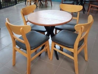 Chính chủ cho thuê CH 3 tầng số 39 mặt phố hoàng cầu 295