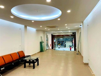 Chính chủ cho thuê CH 3 tầng số 39 mặt phố hoàng cầu 291