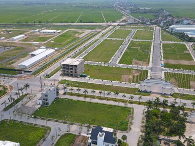 Chính chủ cho thuê CH 3 tầng số 39 mặt phố hoàng cầu 39