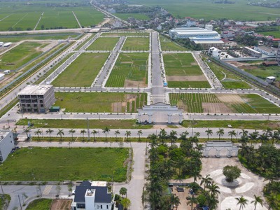 Chính chủ cho thuê CH 3 tầng số 39 mặt phố hoàng cầu 41
