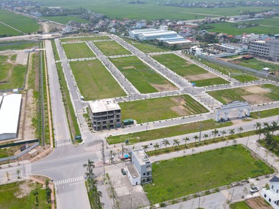 Chính chủ cho thuê CH 3 tầng số 39 mặt phố hoàng cầu 40