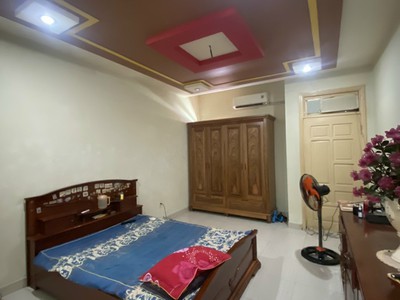 Chính chủ cho thuê CH 3 tầng số 39 mặt phố hoàng cầu 725