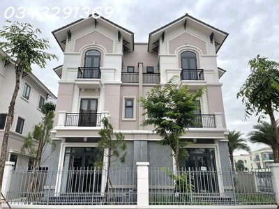 Chính chủ cho thuê CH 3 tầng số 39 mặt phố hoàng cầu 693