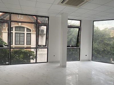Văn phòng cho thuê mới xây, đẹp, phố Kim Mã trung tâm quận Ba Đình. 3