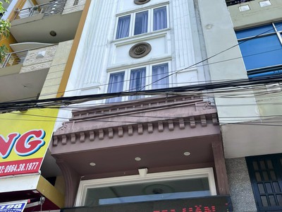 Chính chủ cho thuê CH 3 tầng số 39 mặt phố hoàng cầu 835