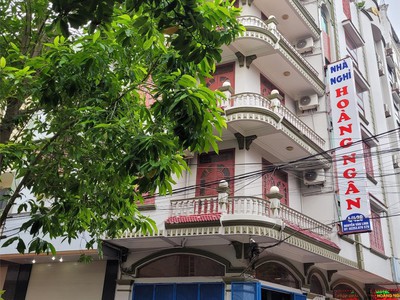 Chính chủ cho thuê CH 3 tầng số 39 mặt phố hoàng cầu 8