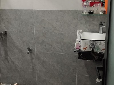 Chính chủ cho thuê CH 3 tầng số 39 mặt phố hoàng cầu 37