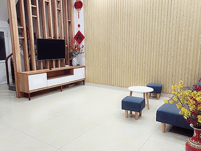 Chính chủ cho thuê CH 3 tầng số 39 mặt phố hoàng cầu 743