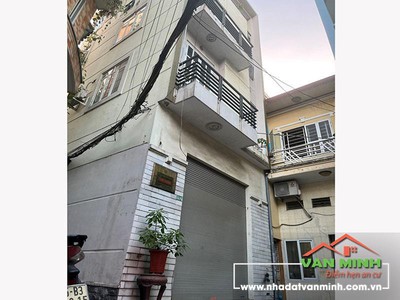 Chính chủ cho thuê CH 3 tầng số 39 mặt phố hoàng cầu 609