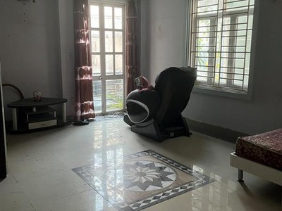 Chính chủ cho thuê CH 3 tầng số 39 mặt phố hoàng cầu 611