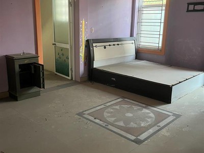 Chính chủ cho thuê CH 3 tầng số 39 mặt phố hoàng cầu 613