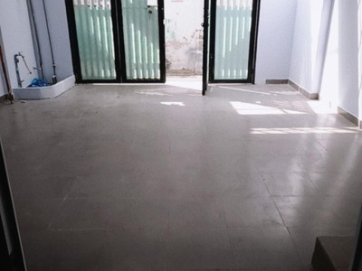 Chính chủ cho thuê CH 3 tầng số 39 mặt phố hoàng cầu 619