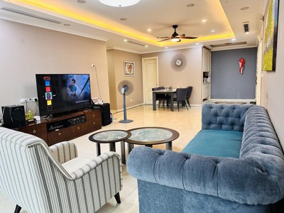 Chính chủ cho thuê CH 3 tầng số 39 mặt phố hoàng cầu 646