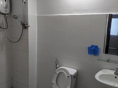 Chính chủ cho thuê CH 3 tầng số 39 mặt phố hoàng cầu 657