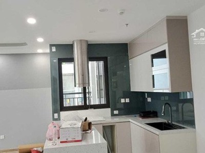 Chính chủ cho thuê CH 3 tầng số 39 mặt phố hoàng cầu 849