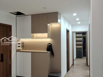 Chính chủ cho thuê CH 3 tầng số 39 mặt phố hoàng cầu 845