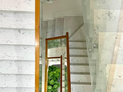 Chính chủ cho thuê CH 3 tầng số 39 mặt phố hoàng cầu 1669