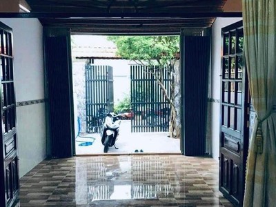 Chính chủ cho thuê CH 3 tầng số 39 mặt phố hoàng cầu 2013