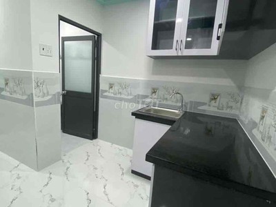 Chính chủ cho thuê CH 3 tầng số 39 mặt phố hoàng cầu 1772