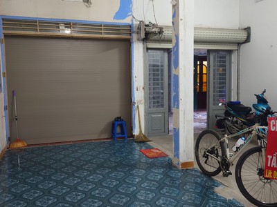 Chính chủ cho thuê CH 3 tầng số 39 mặt phố hoàng cầu 1403