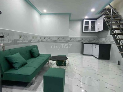 Chính chủ cho thuê CH 3 tầng số 39 mặt phố hoàng cầu 1770