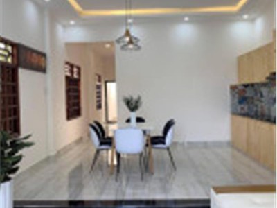 Chính chủ cho thuê CH 3 tầng số 39 mặt phố hoàng cầu 1889