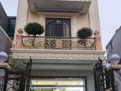 Chính chủ cho thuê CH 3 tầng số 39 mặt phố hoàng cầu 1797