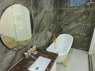 Chính chủ cho thuê CH 3 tầng số 39 mặt phố hoàng cầu 1416