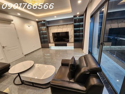 Chính chủ cho thuê CH 3 tầng số 39 mặt phố hoàng cầu 1444