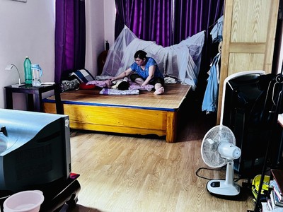 Chính chủ cho thuê CH 3 tầng số 39 mặt phố hoàng cầu 2009