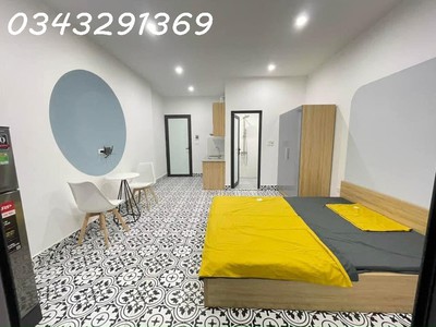 Chính chủ cho thuê CH 3 tầng số 39 mặt phố hoàng cầu 2181