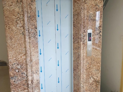 Chính chủ cho thuê CH 3 tầng số 39 mặt phố hoàng cầu 2162