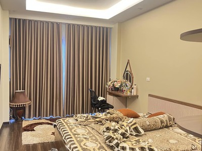 Chính chủ cho thuê CH 3 tầng số 39 mặt phố hoàng cầu 2159