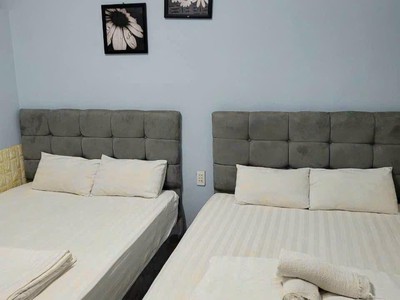 Bán khách sạn mặt tiền yersin cách hồ xuân hương 100m 2