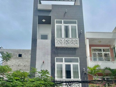 Siêu sụp hầm. nhà 4 tầng trung tâm hải châu, hàng xóm skyline - dòng tiền thực 35 tr/t. giá 7.x tỷ 1