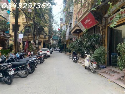 Chính chủ cho thuê CH 3 tầng số 39 mặt phố hoàng cầu 2180