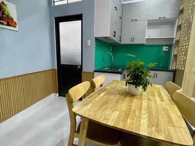 Chính chủ cho thuê CH 3 tầng số 39 mặt phố hoàng cầu 2248