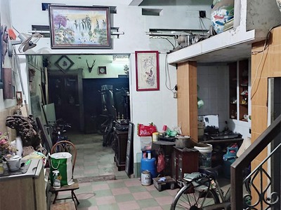 Chính chủ cho thuê CH 3 tầng số 39 mặt phố hoàng cầu 2166