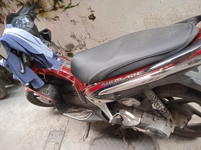 Bạn xe còn mới nguyên jin đi làm it 2